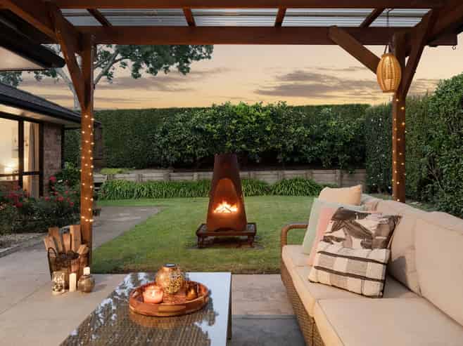 18 Alva Glen Place, Pyes Pa