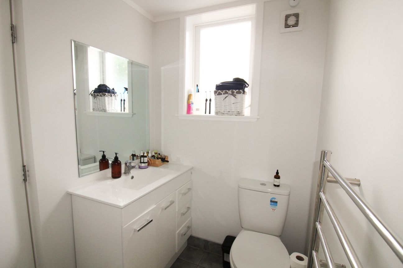 Lovely one bedroom with sea views - Więcej