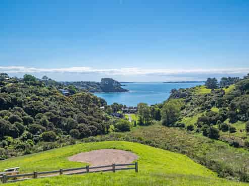 Lot 16/10 Tamihana Road, Ostend