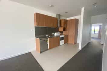 9/228 Edmonton Road, Te Atatu South