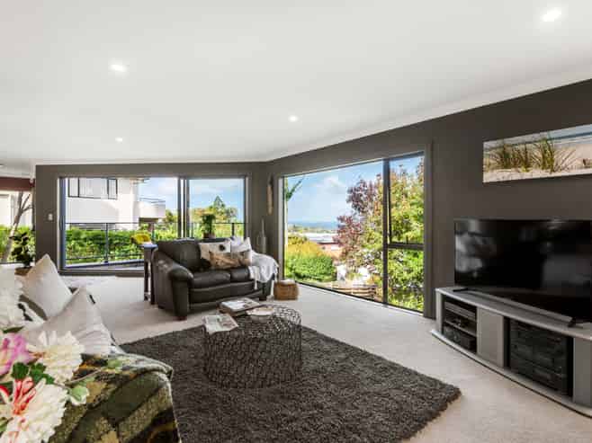 32A Knights Road, Rothesay Bay