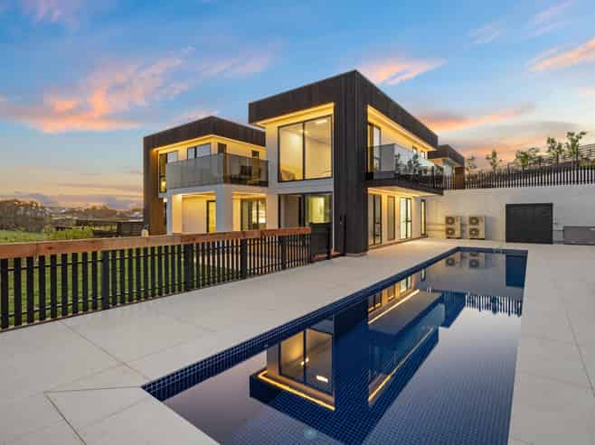 2 Toscana Drive, Flat Bush