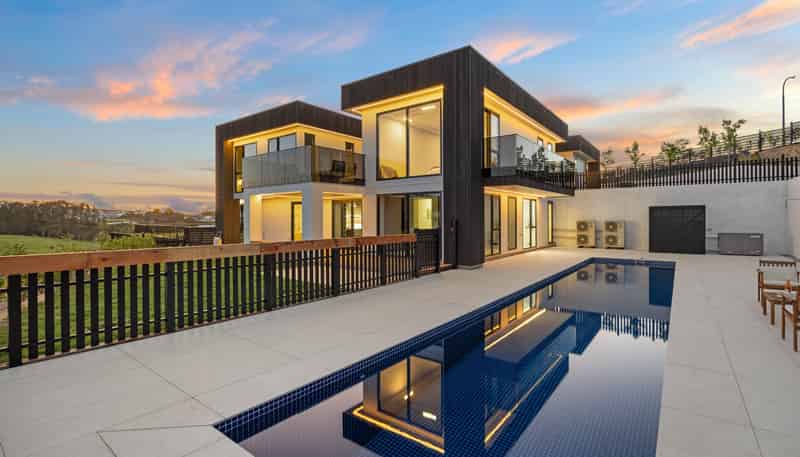 2 Toscana Drive, Flat Bush