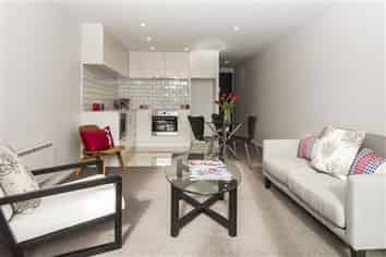 5/1036 Colombo Street, Saint Albans