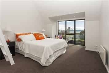 5/1036 Colombo Street, Saint Albans