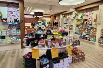 Fabulous Retail Area