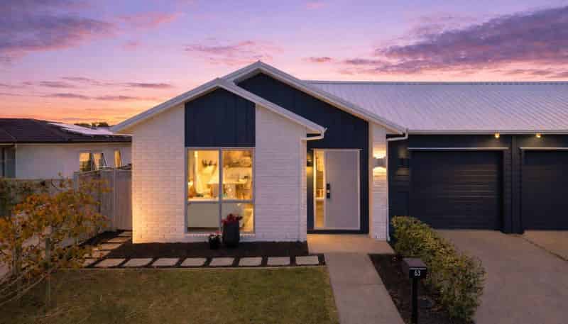 63 Pepene Avenue, Conifer Grove