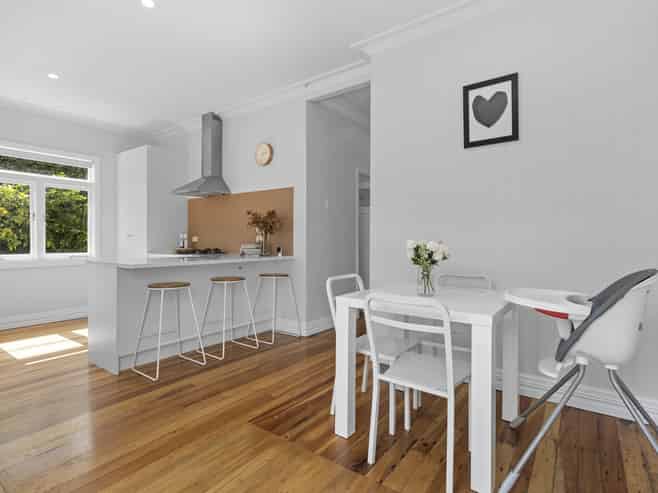 8 Hammond Street, Hamilton Central