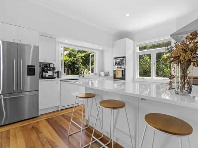 8 Hammond Street, Hamilton Central