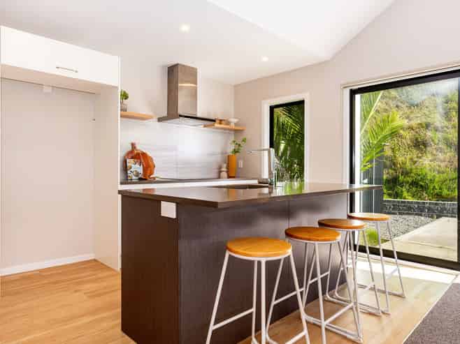 49 Banks Boulevard, Whitby