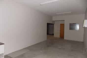 Inner city - industrial workshop 