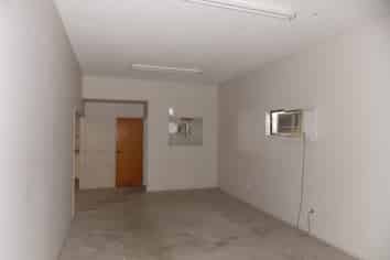 Inner city - industrial workshop 