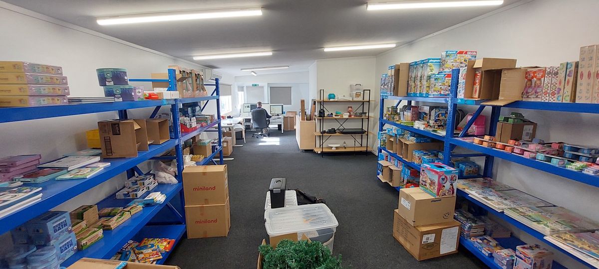 A well-located versatile commercial building - Ansicht 3