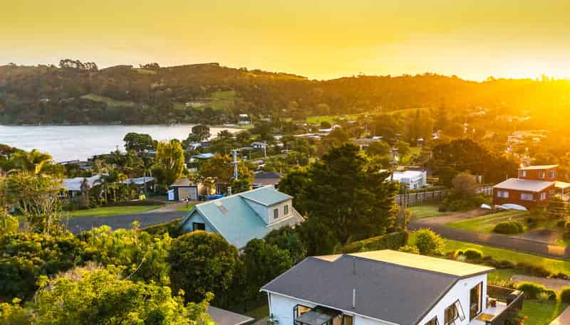 32 Kiwi Street, Oneroa