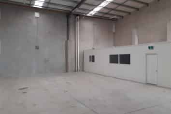 Warehouse  For Lease  -  Christchurch International Airport Precinct