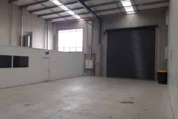 Warehouse  For Lease  -  Christchurch International Airport Precinct