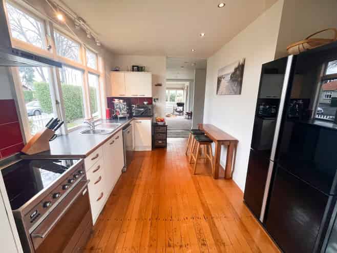 7 Tainui Street, Somerfield