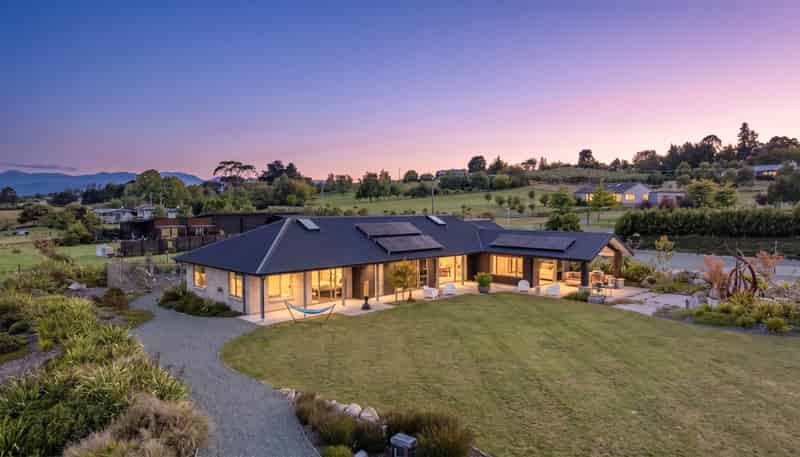 132 Seaton Valley Road, Mapua
