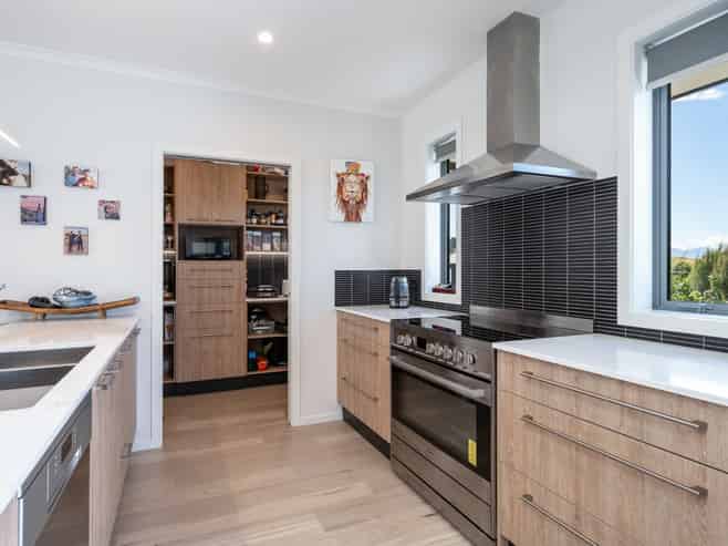 132 Seaton Valley Road, Mapua