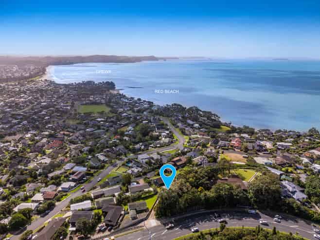 236 Whangaparaoa Road, Red Beach