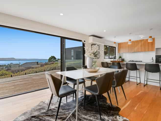 236 Whangaparaoa Road, Red Beach