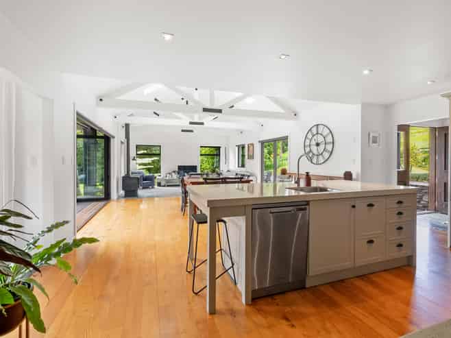 224A Junction Road, Mangorei