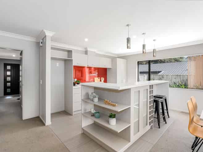 12 Moonsail Drive, Whitby