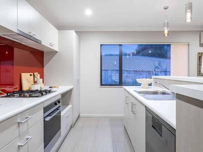 12 Moonsail Drive, Whitby