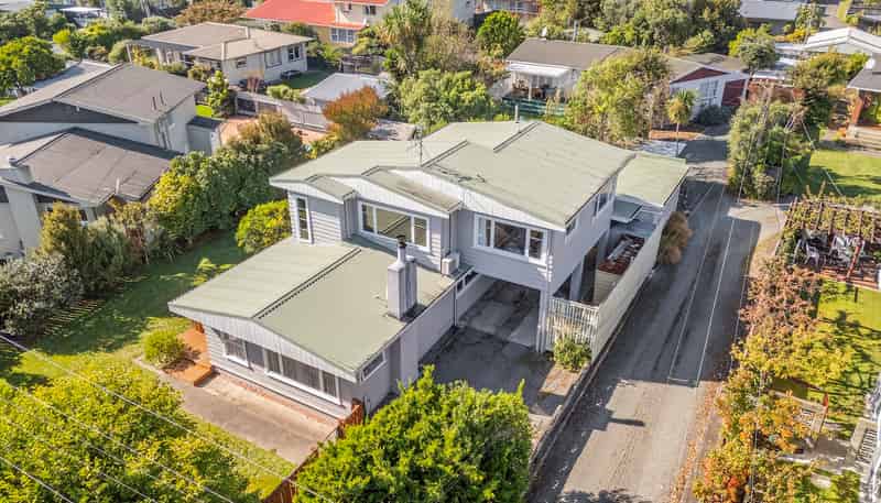 5 Reeves Street, Stoke