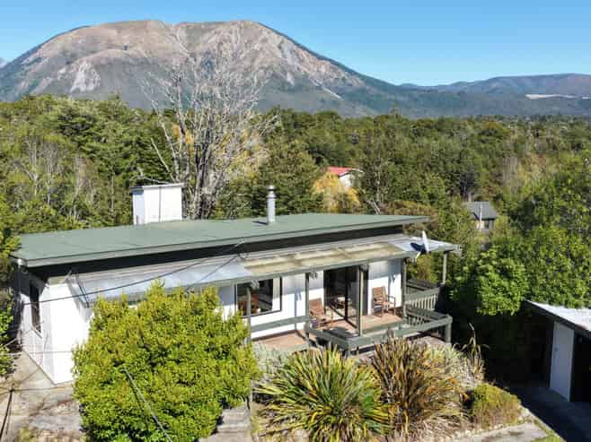 16 Borlase Avenue, St Arnaud