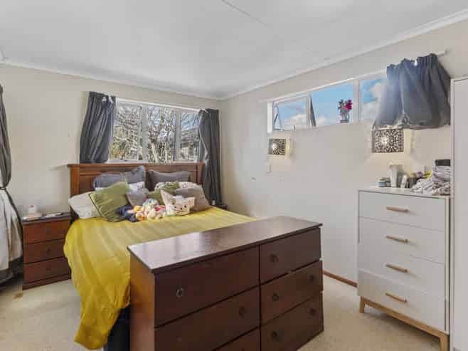 9 Montgomery Street, Levin