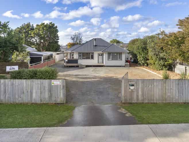 9 Montgomery Street, Levin