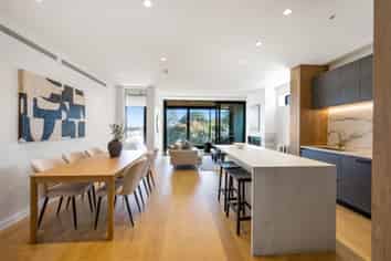 305/27 Grace Street, Orakei