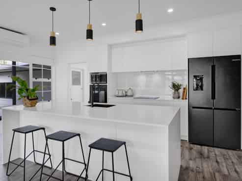 14 Weld Street, Normanby