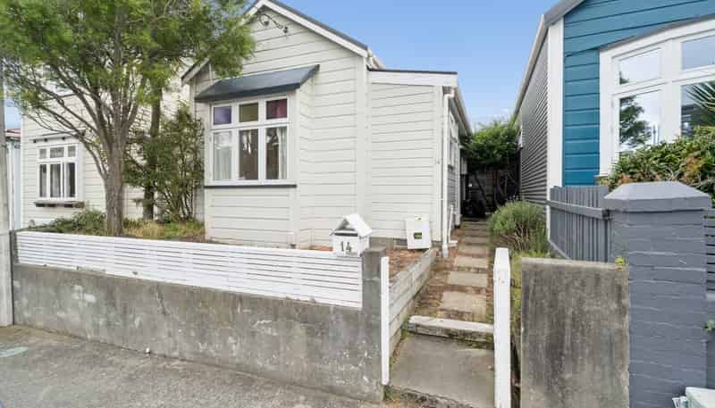 14 Emmett Street, Newtown