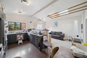 14 Emmett Street, Newtown