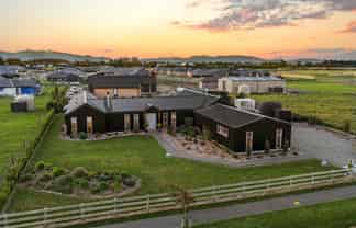 76 Summers Road, Darfield