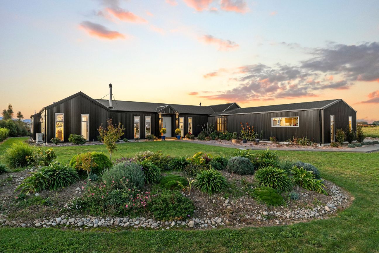 Modern Multi-Generational Living - Vista 2