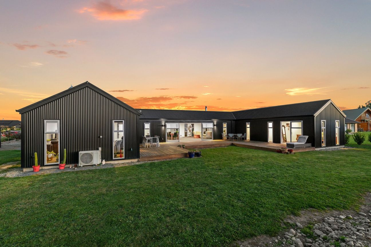 Modern Multi-Generational Living - Vista 4