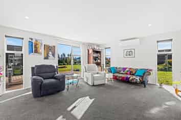 76 Summers Road, Darfield