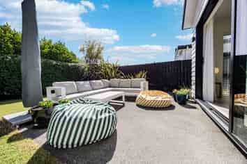 38 Lumbarda Drive, Kumeu