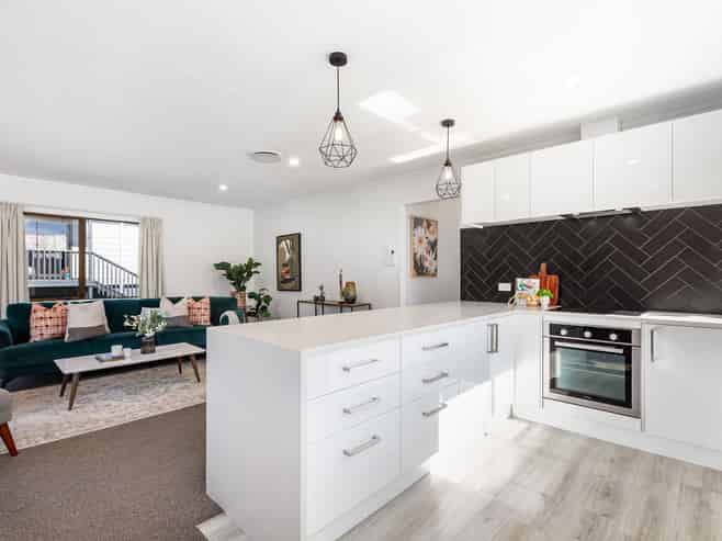 58 Albatross Close, Whitby