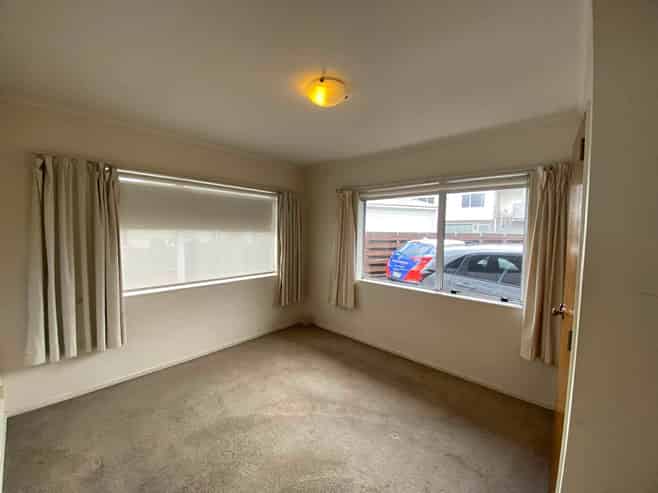 76B Bellevue Road, Brookfield