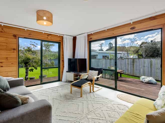 5 Leah Road, Whitianga