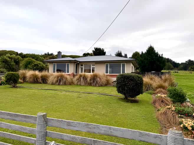 2417 Bluff Highway, Bluff