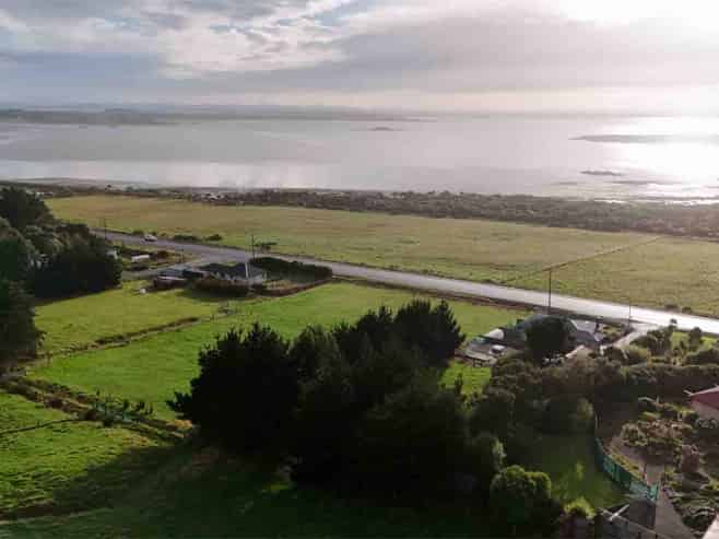 2417 Bluff Highway, Bluff