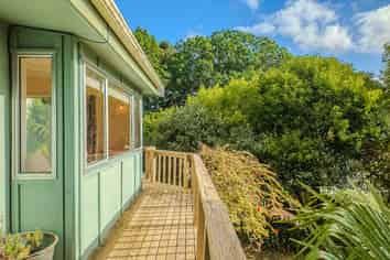 47 Hill Road, Palm Beach