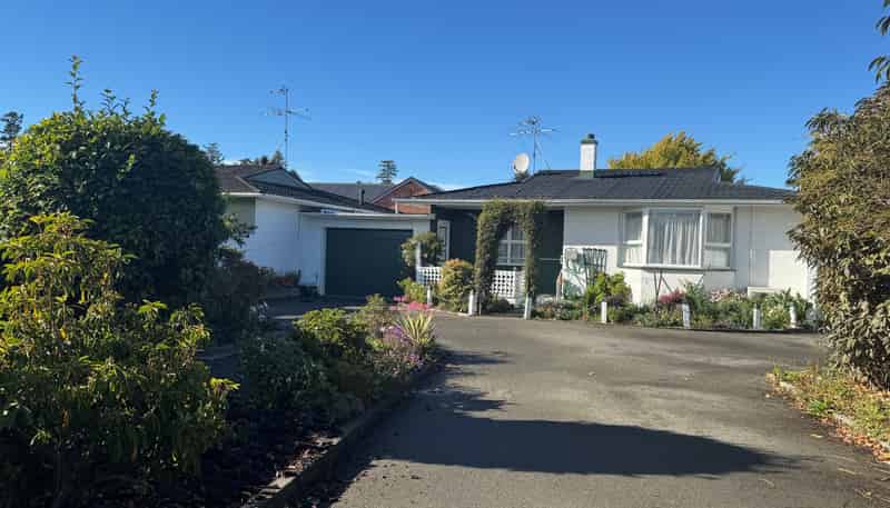 1/114 Walker Street, Ashburton