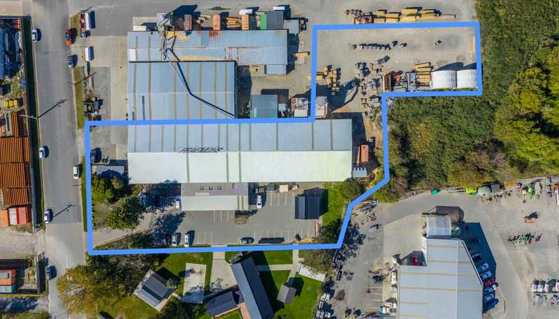 1200 Main North Road, Kainga