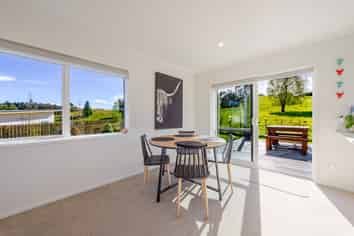 16F Tamumu Road, Waipawa